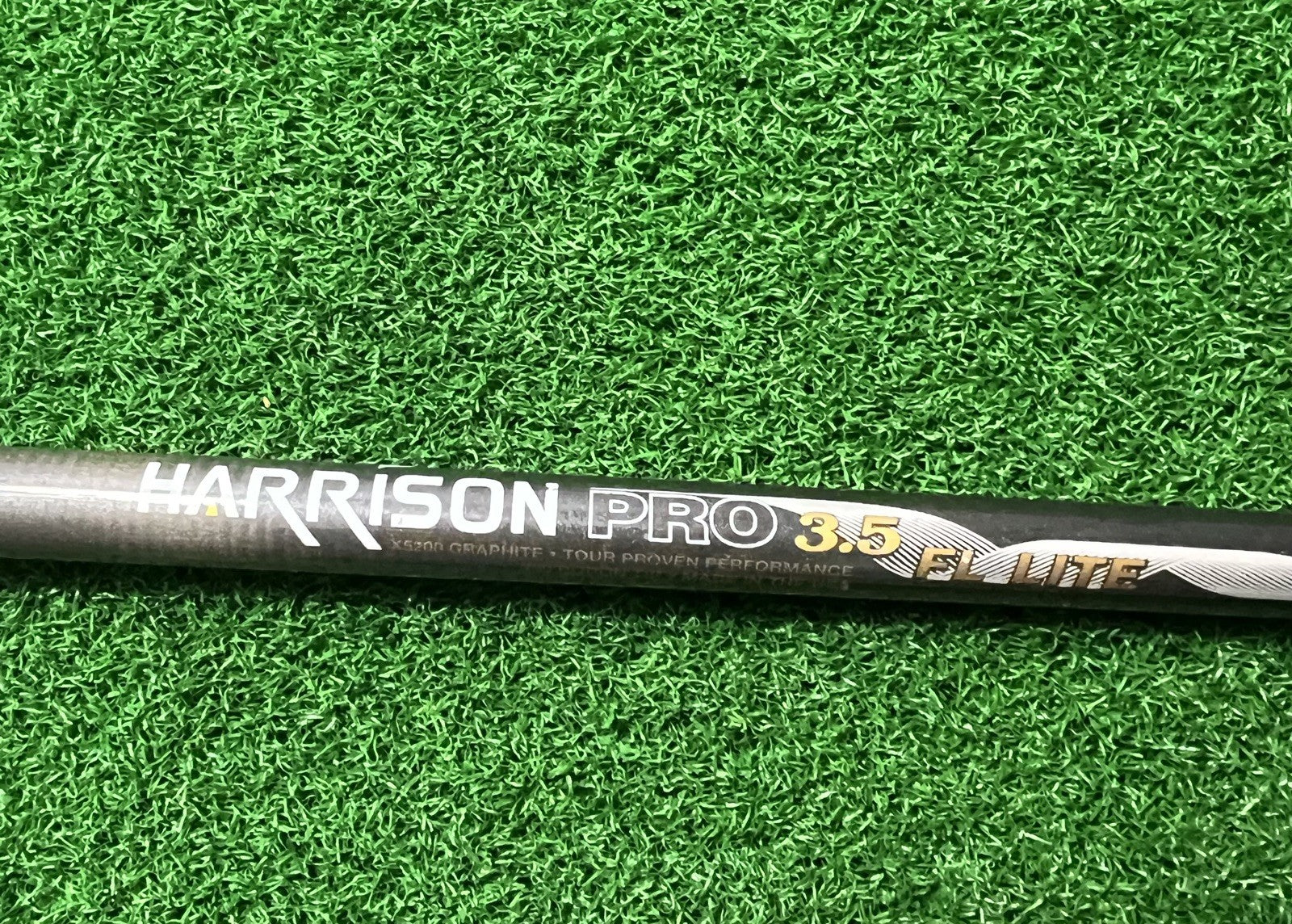 TaylorMade R540 RH Driver 9.5* 43.5 in Graphite Harrison 3.5 Pro Shaft